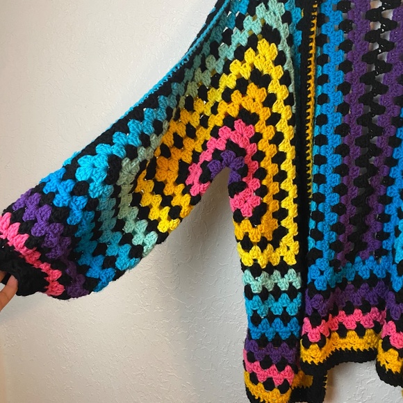 Crochet Hexicardigan Colorful Size L/XL Handcrafted - Picture 4 of 5